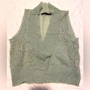 ๐ฅ 3/$25 - Mint green and silver Foxy pullover (size Medium)